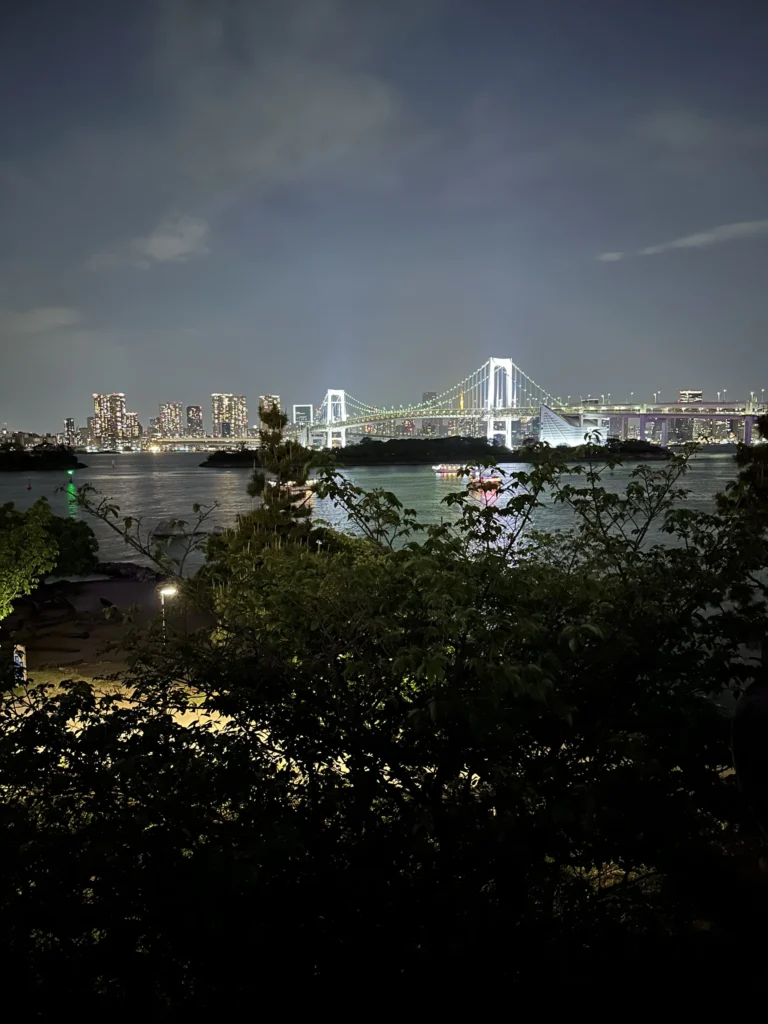 pont soir odaiba tokyo
