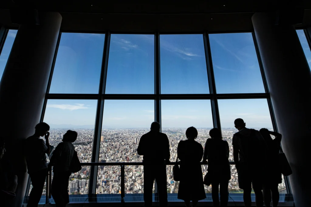 Le Tombo Deck de la tour Tokyo SkyTree pendant un meilleur moment pour visiter